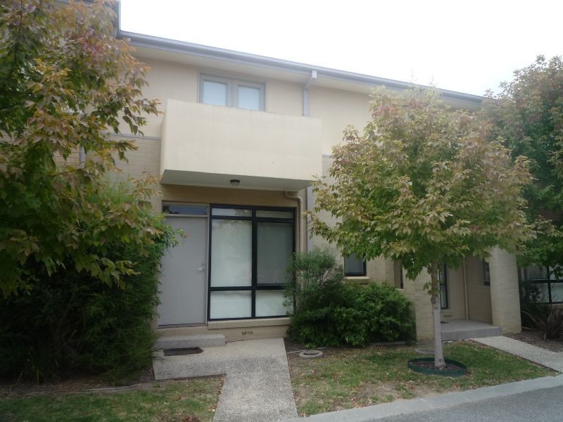 7 Leaf Court, Clayton VIC 3168