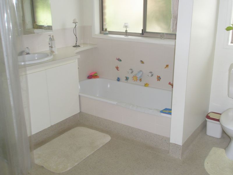 2/13 Irving Street, Mount Waverley VIC 3149