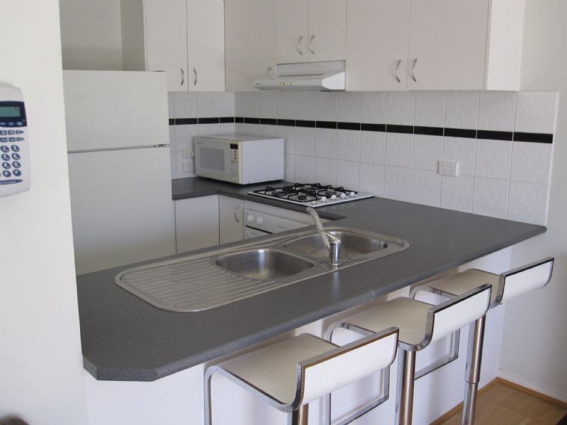 7/18 Tulloch Grove, Glen Waverley VIC 3150