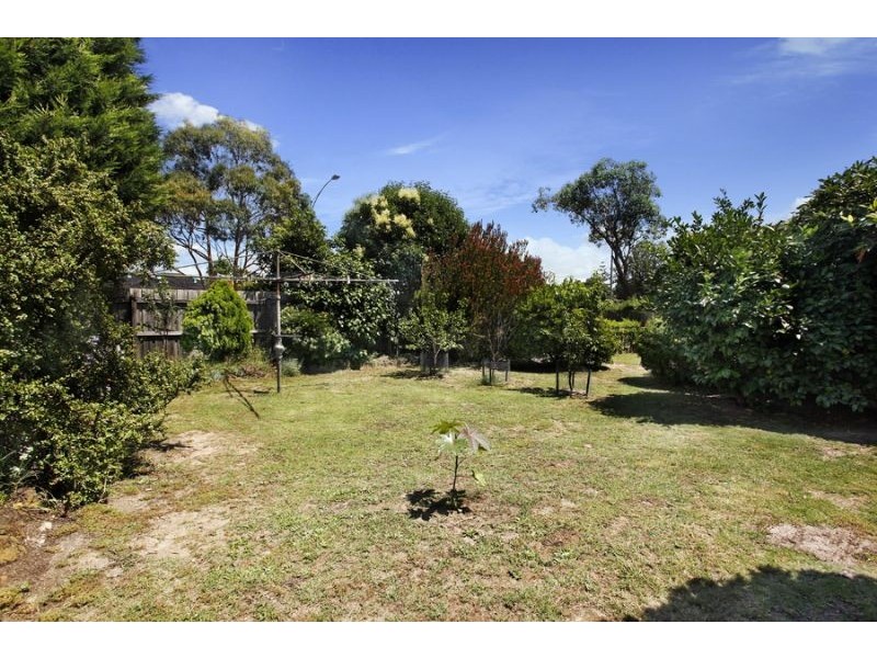 32 Hampshire Road, Glen Waverley VIC 3150