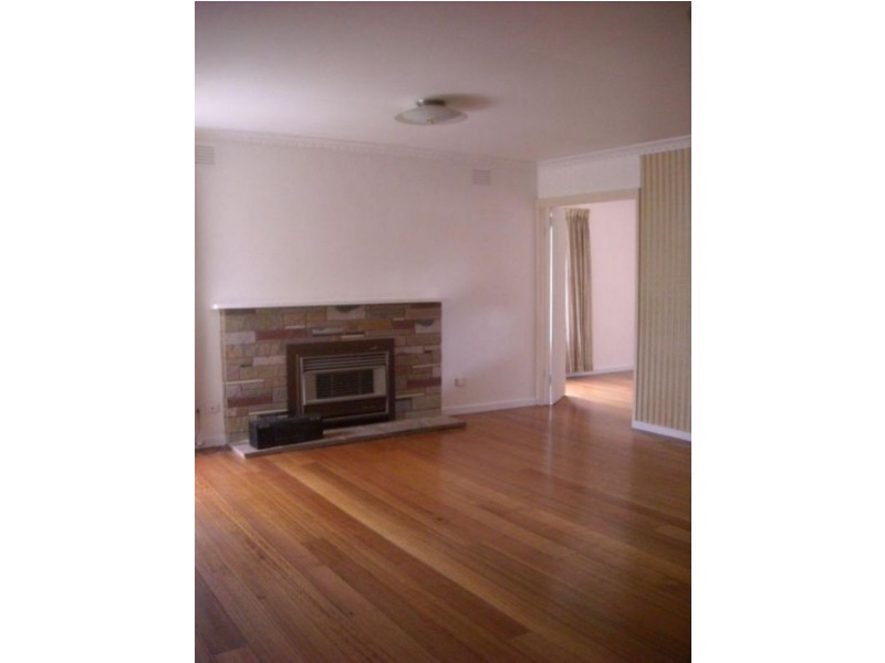 2/25 Bowen Street, Hughesdale VIC 3166