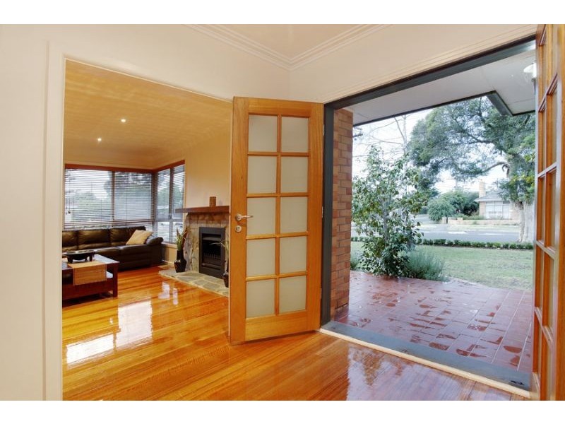 39 Carson Street, Mulgrave VIC 3170