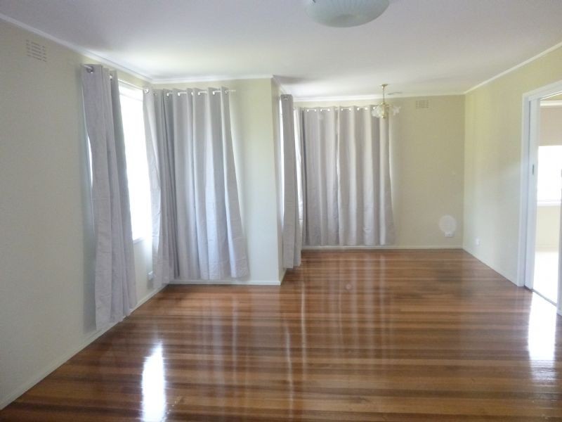 13 Wanda Street, Mulgrave VIC 3170