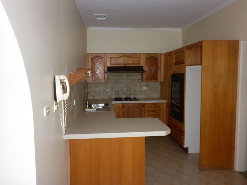 11 Belmont Road, Glen Waverley VIC 3150