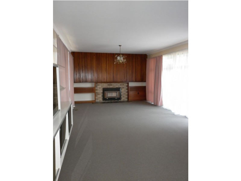 11 Belmont Road, Glen Waverley VIC 3150