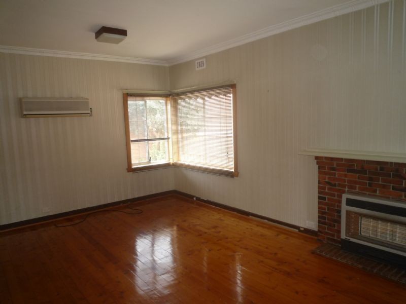 18 Kemp Avenue, Mount Waverley VIC 3149