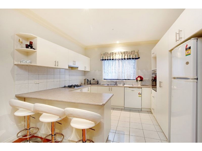 28 Seaview Crescent, Mulgrave VIC 3170