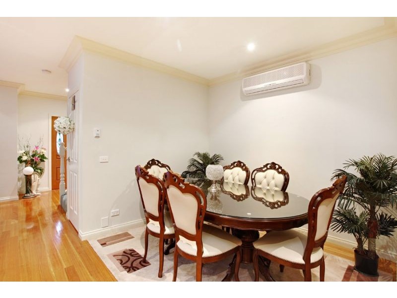 28 Seaview Crescent, Mulgrave VIC 3170