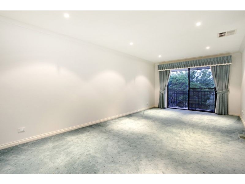 28 Seaview Crescent, Mulgrave VIC 3170