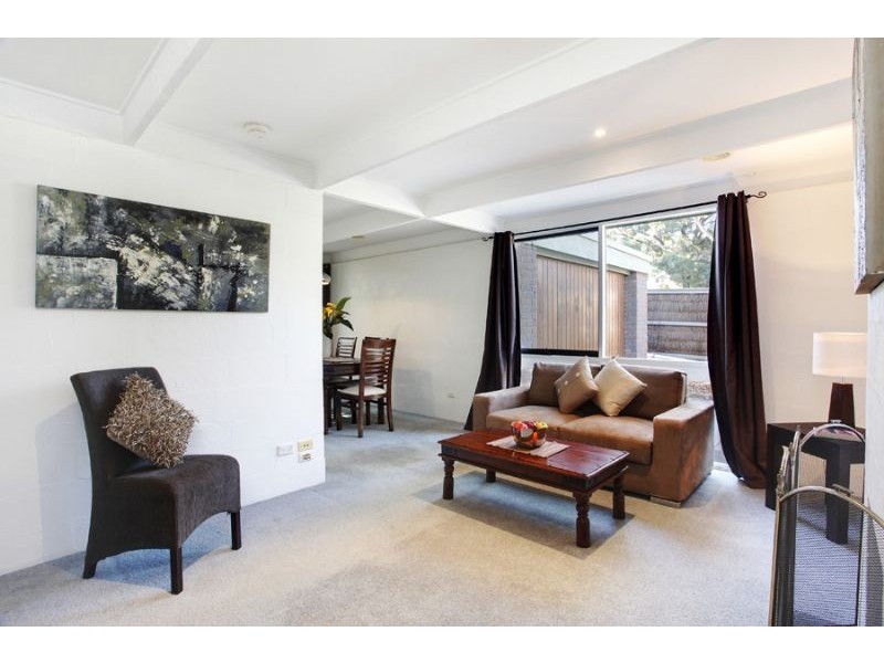 13 St Georges Court, Glen Waverley VIC 3150