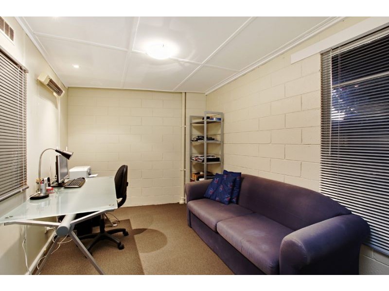 27 Withers Avenue, Mulgrave VIC 3170