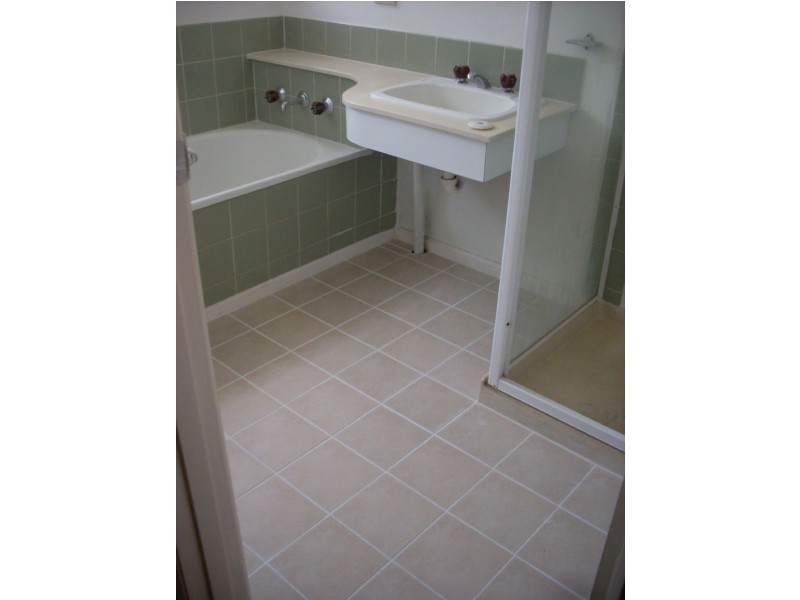 4 Wynyard Street, Glen Waverley VIC 3150