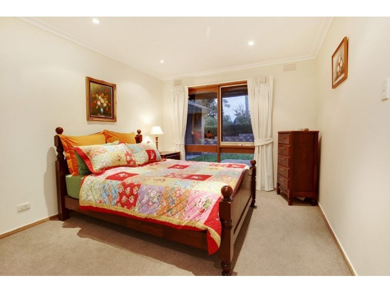 6 Tristram Court, Glen Waverley VIC 3150