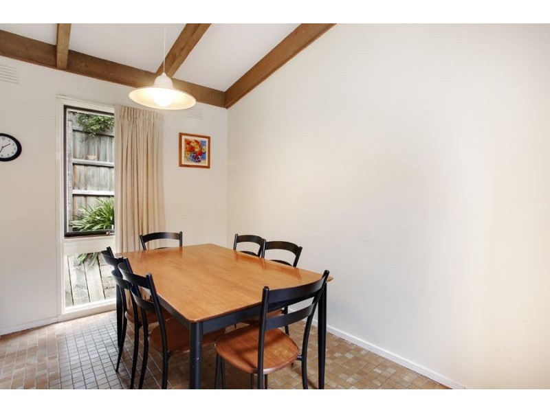 323 Gallaghers Road, Glen Waverley VIC 3150