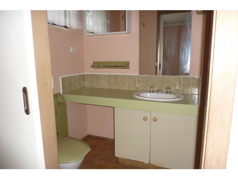 17 Parsons Avenue, Glen Waverley VIC 3150