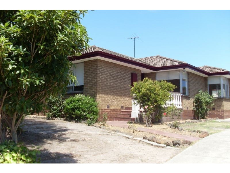 40 Therese Avenue, Mount Waverley VIC 3149