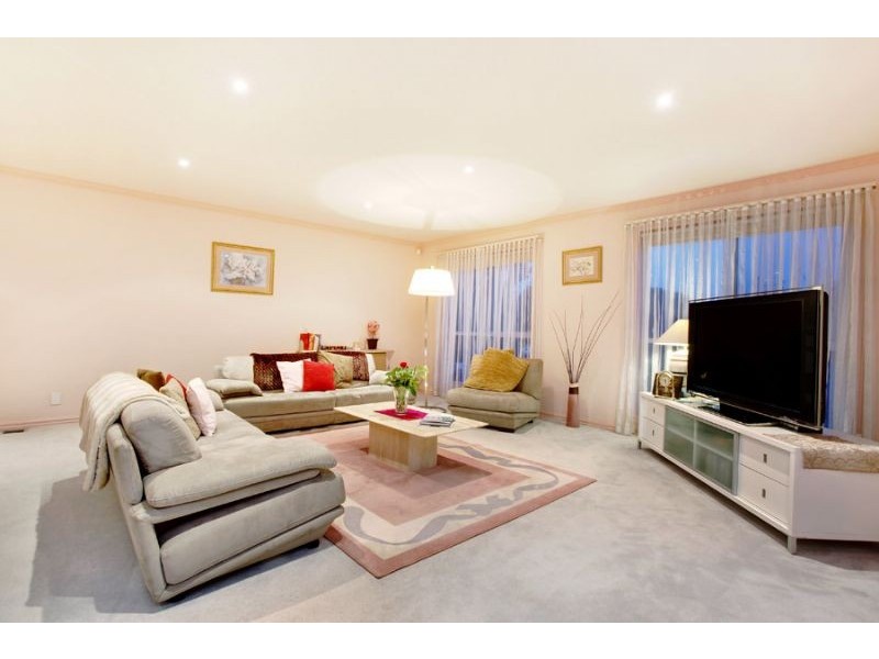 37 Baker Avenue, Glen Waverley VIC 3150