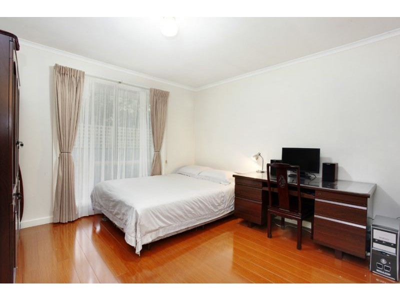 1/76 Cypress Avenue, Glen Waverley VIC 3150