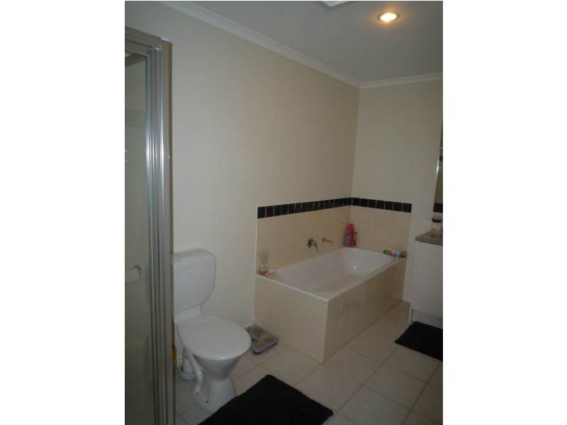 14 Marshall Way, Glen Waverley VIC 3150