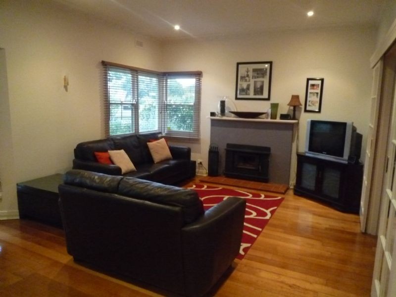 4 Imperial Avenue, Mount Waverley VIC 3149