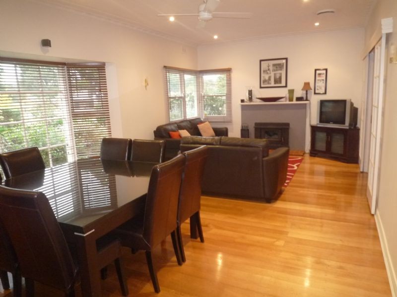 4 Imperial Avenue, Mount Waverley VIC 3149