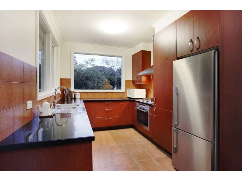 37 Willow Avenue, Glen Waverley VIC 3150