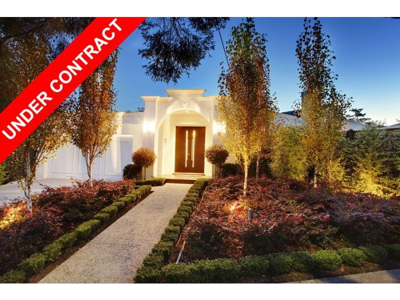 2 Madura Court, Wheelers Hill VIC 3150