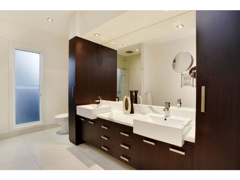 2 Madura Court, Wheelers Hill VIC 3150