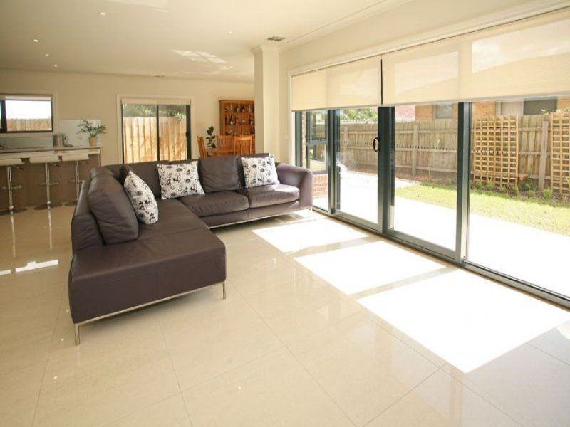 2/647 High Street Road, Glen Waverley VIC 3150