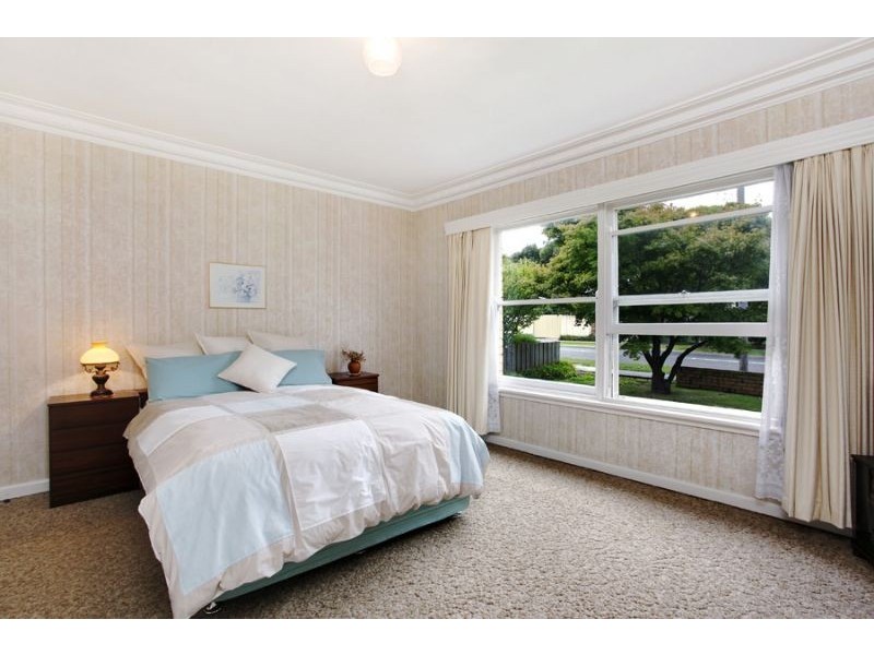 17 Vasey Avenue, Mount Waverley VIC 3149