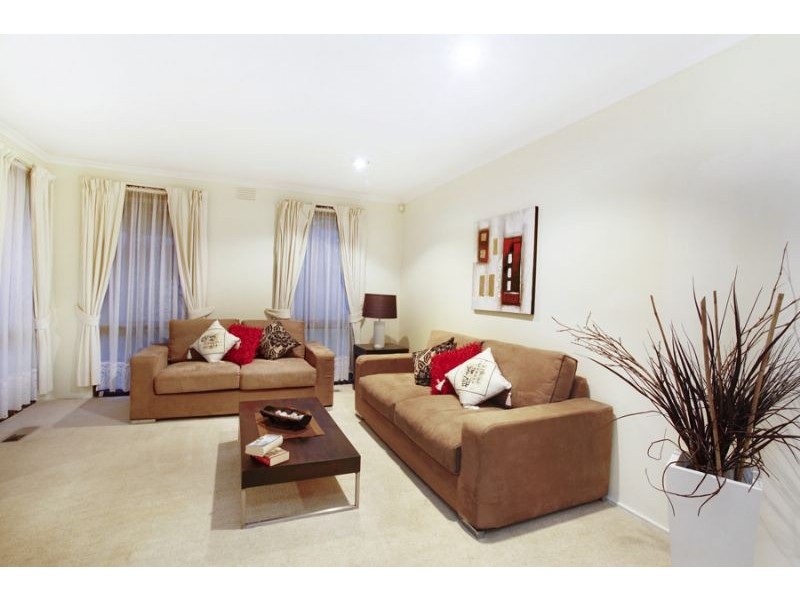 6 Dene Court, Wheelers Hill VIC 3150