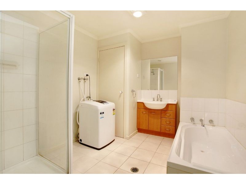 23/1 Eucalyptus Mews, Notting Hill VIC 3168