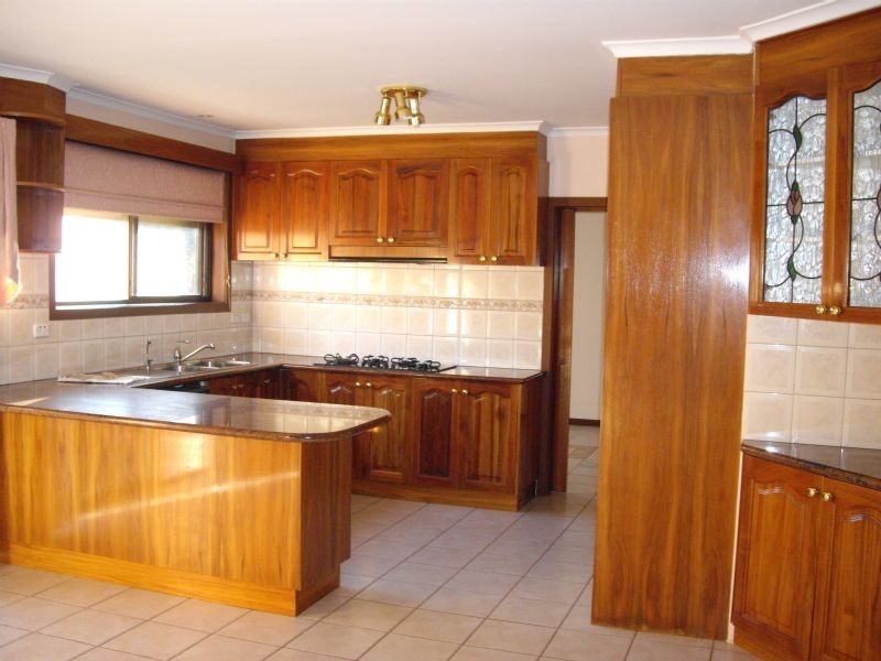 5 Marykirk Drive, Wheelers Hill VIC 3150