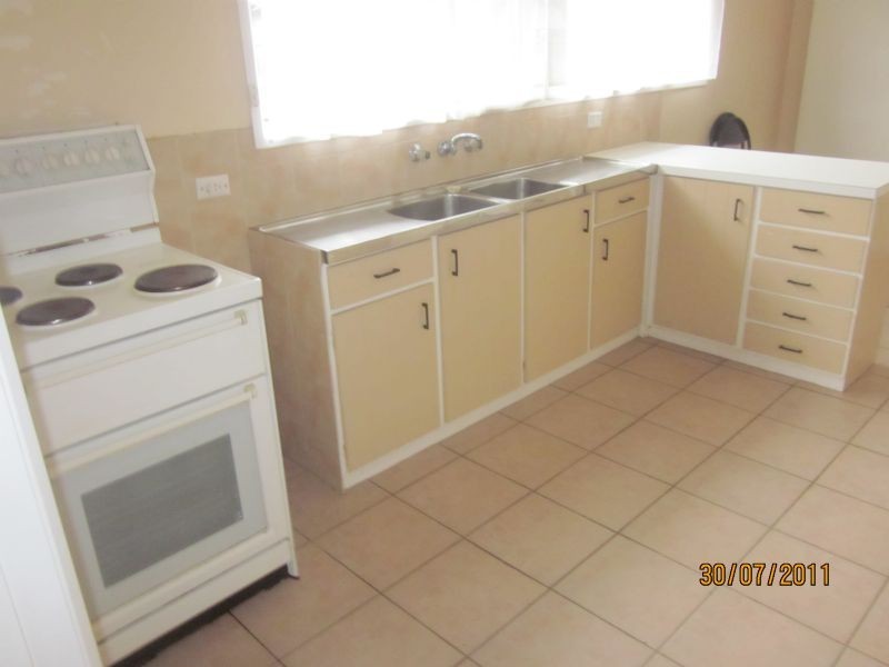 219 Brandon Park Drive, Wheelers Hill VIC 3150