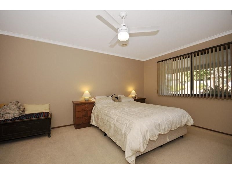 102 Wallace Road, Wantirna South VIC 3152