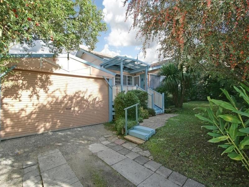 6 The Boulevard, Glen Waverley VIC 3150