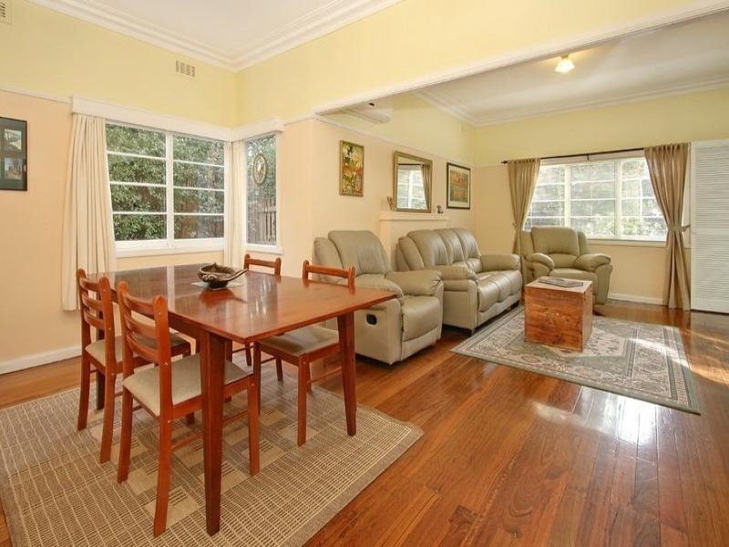 6 The Boulevard, Glen Waverley VIC 3150