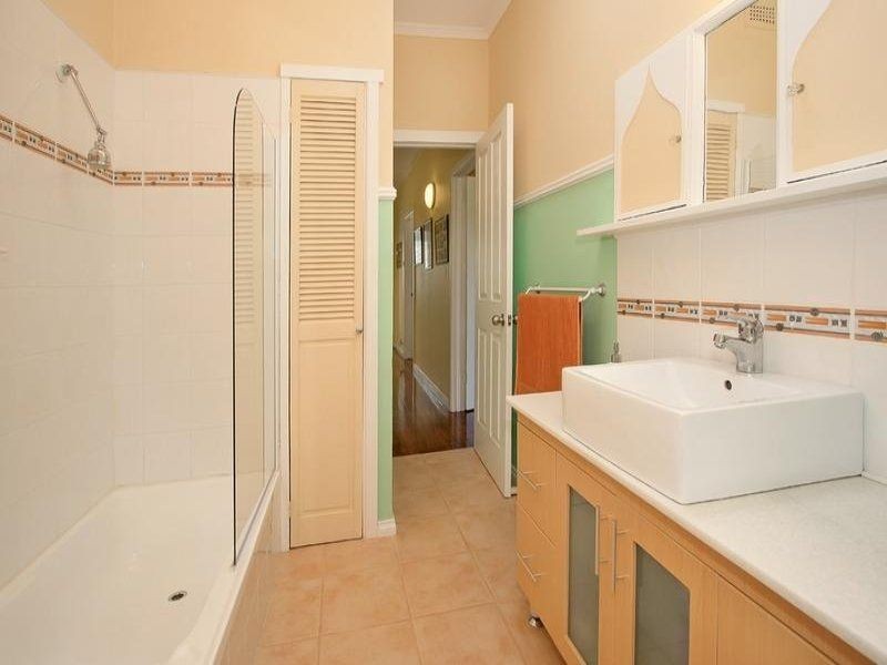 6 The Boulevard, Glen Waverley VIC 3150