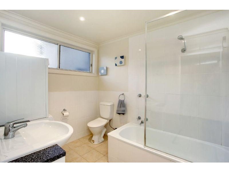 2/12 Marbray Drive, Glen Waverley VIC 3150