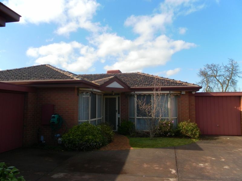 2/10 Myers Avenue, Glen Waverley VIC 3150