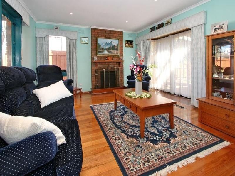 76 Campbell Street, Glen Waverley VIC 3150