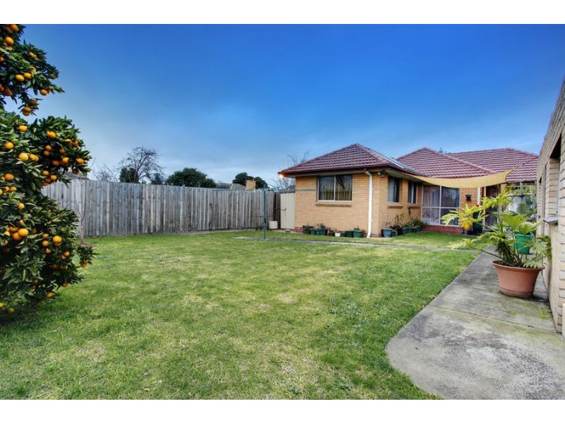 50 Glencairn Street, Mulgrave VIC 3170