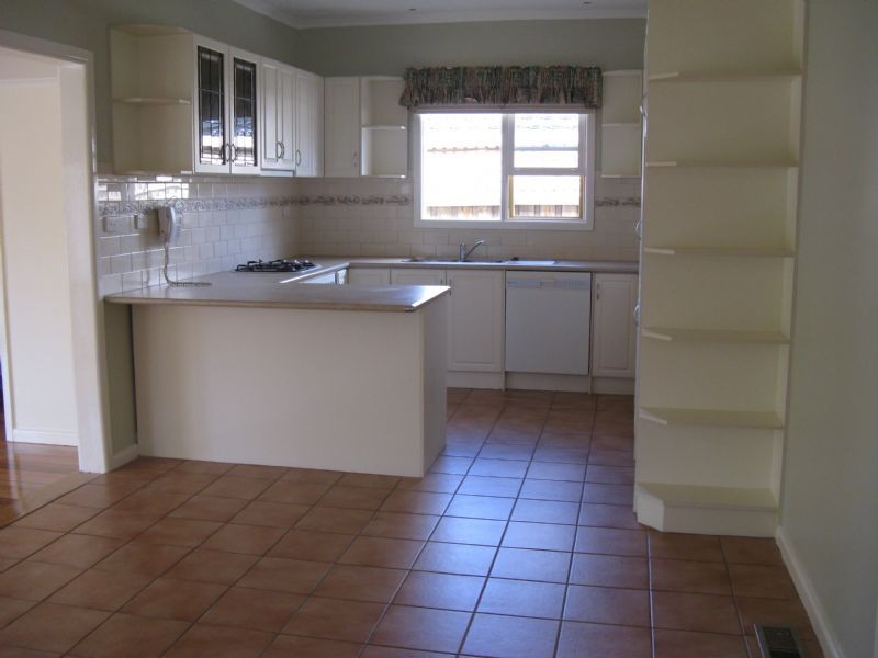 40 St Albans Street, Mount Waverley VIC 3149