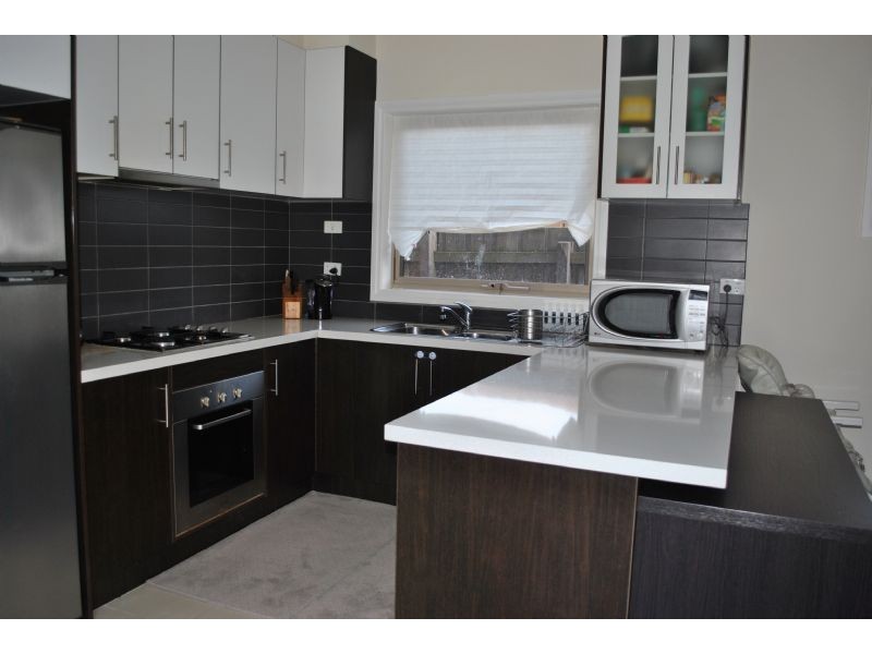 1/70-72 Princess Avenue, Springvale VIC 3171