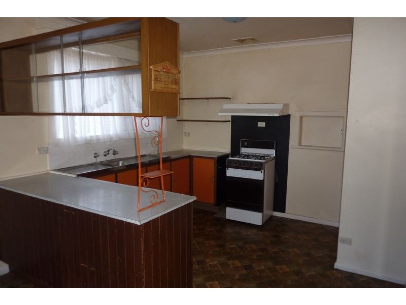 50 Dunscombe Avenue, Glen Waverley VIC 3150