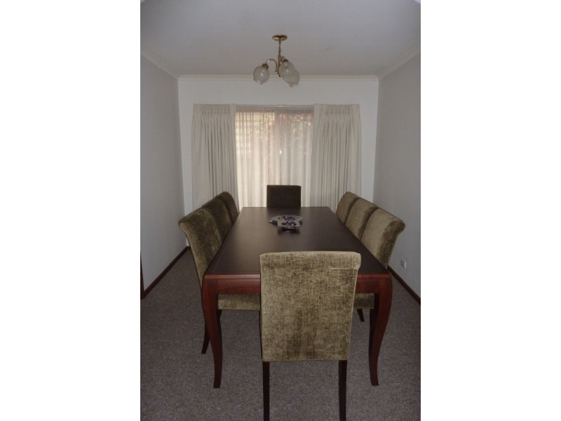 2/11 Maple Street, Mount Waverley VIC 3149