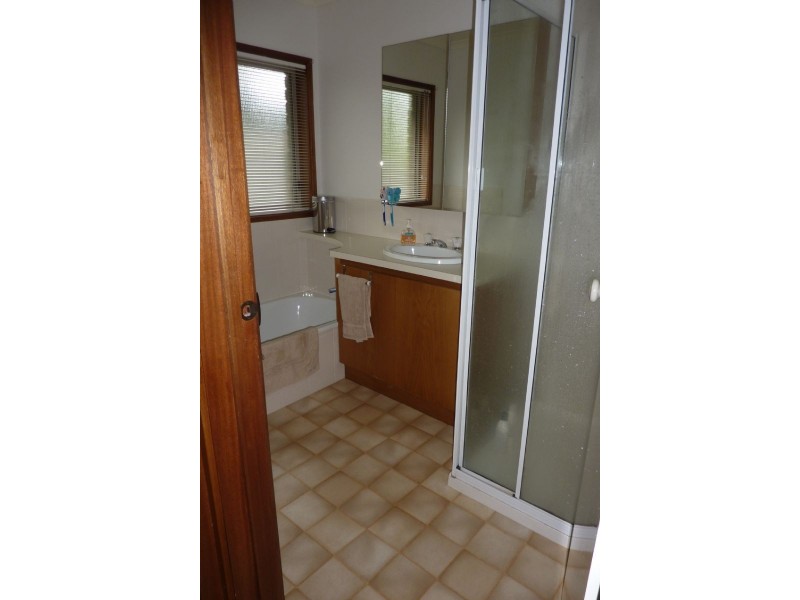 2/11 Maple Street, Mount Waverley VIC 3149