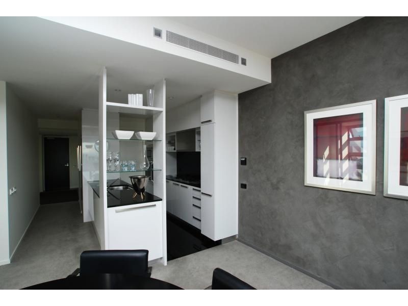 6607/7 Riverside Quay – Eureka Tower, Southbank VIC 3006