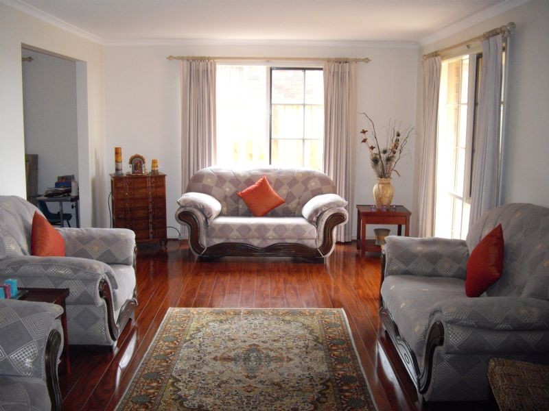 32 Chippendale Terrace, Burwood East VIC 3151