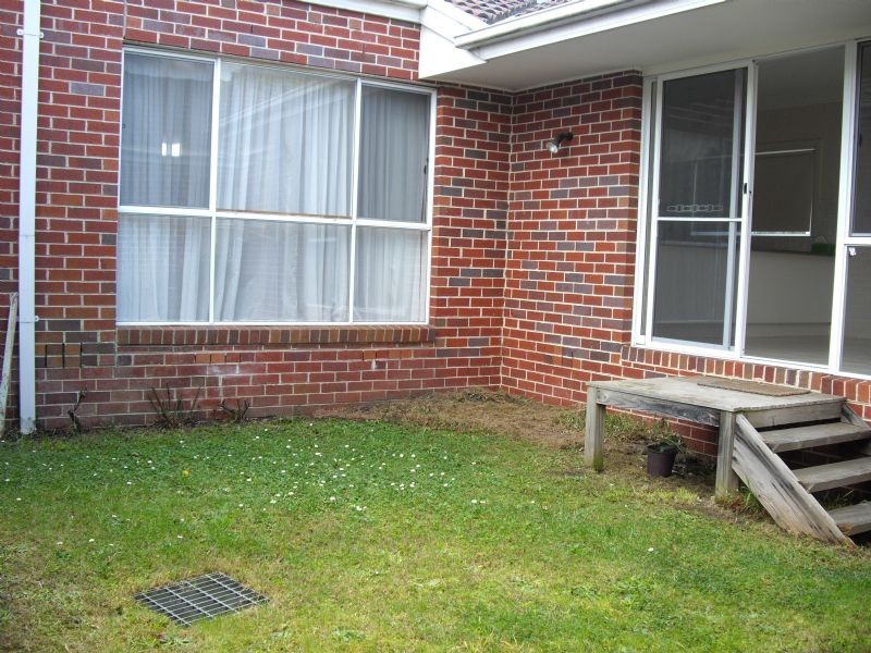 2/10 O’Sullivan Road, Glen Waverley VIC 3150